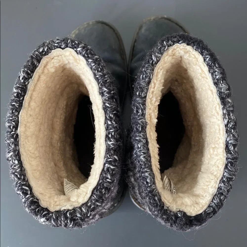 UGG step out